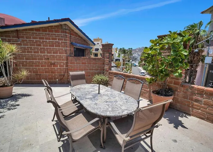 Сasa de vacaciones Medano Marina Downtown Walkable, Cozy Cabo San Lucas